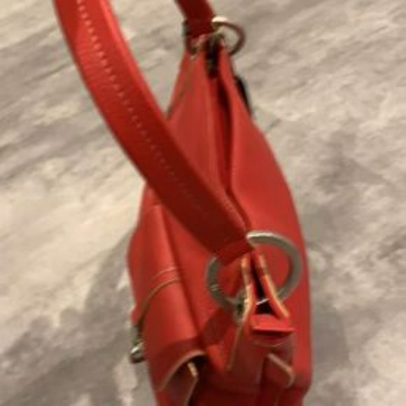 Gorgeous Leather PRÜNE Purse - Picture 4 of 8